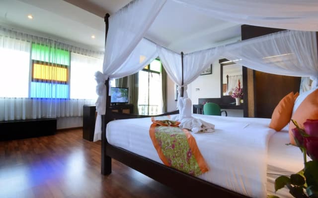 Jingjit Hotel - photo 3