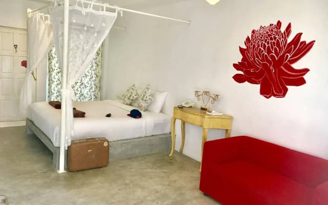 Chic Boutique Hotel - photo 5