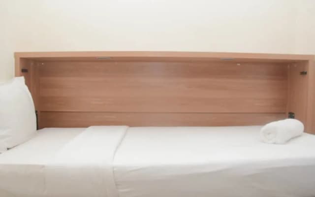 Cozy 2BR Apartment at Green Pramuka City near Mall - photo 3