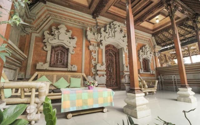 Aurora House Ubud - photo 2