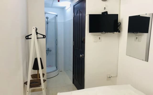 Futuristic Inn - photo 5