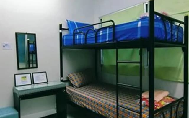 Peace & Love Hostel - photo 4