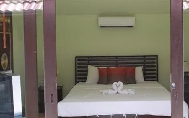 Kluay Mai Bungalow Beach - photo 4