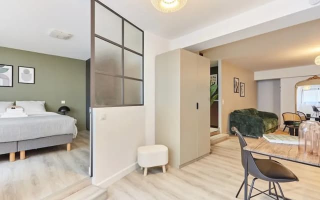 New Apartment Saint Germain Invalides - photo 2