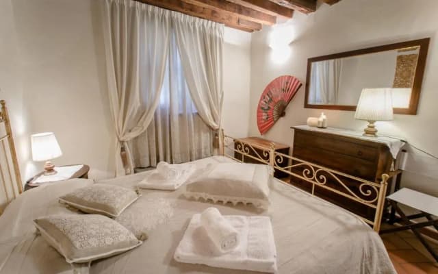 Florence Tower Apartment - photo 2