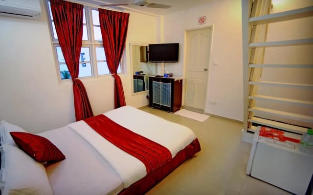 Iberry Inn - photo 4
