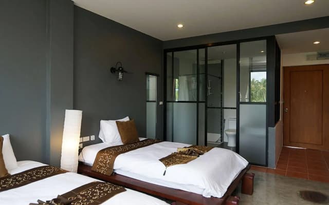 Raya Boutique Hotel - photo 4