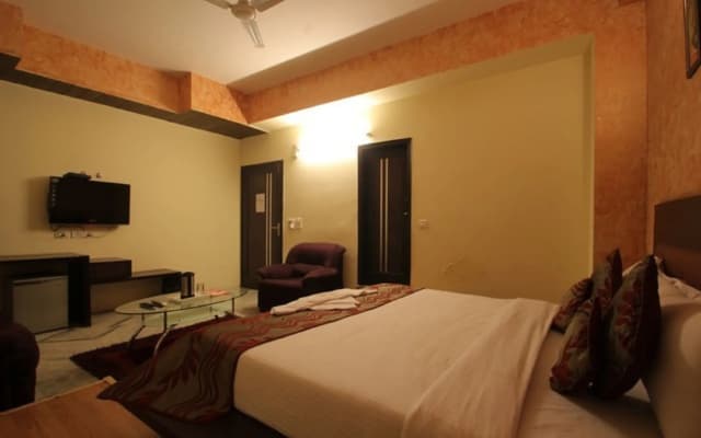 Hotel Mandakini Palace - photo 5