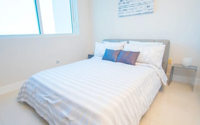 Bayfront Suites by YouRent - photo 5