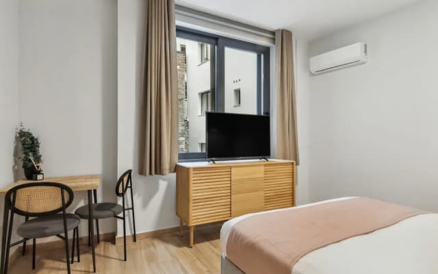 Limehome Athens Solonos City Center - photo 5