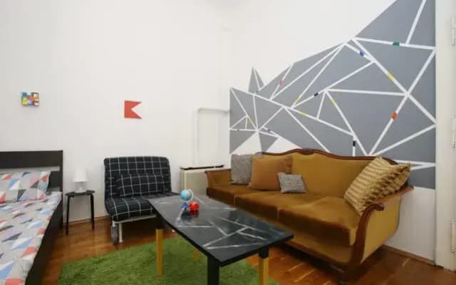 Sophie's flat - photo 3