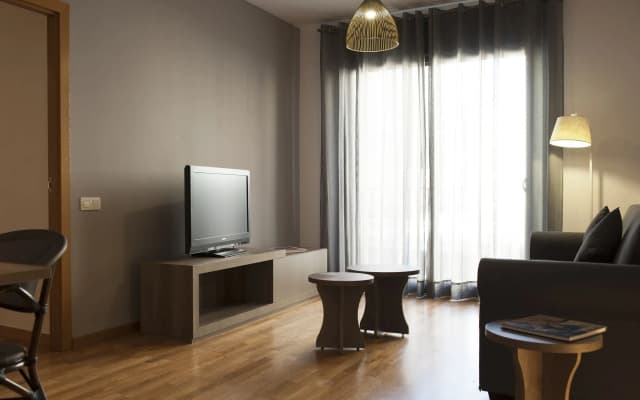 MH Apartments Gracia - photo 5