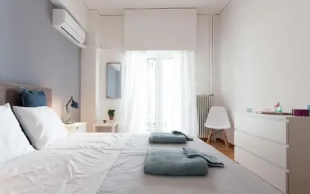 Beautiful 2-bdrm apartment by Acropolis museum - photo 4