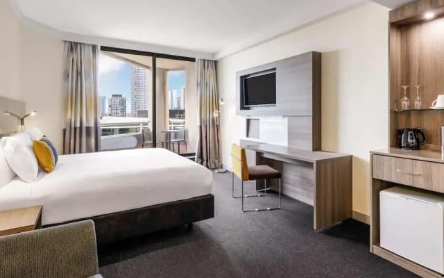 Carlton Crest Hotel Sydney - photo 5
