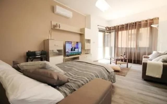 Eur Bright Spacious terraced Apartment - photo 5