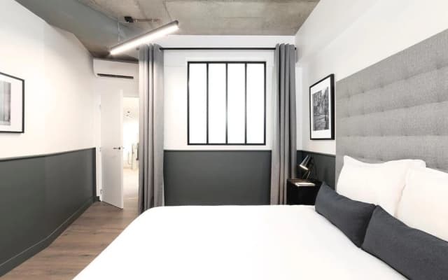 Luxury AC 3BDR Le Marais I by Livinparis - photo 4