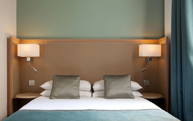Leonardo Boutique Opera Hotel - photo 5