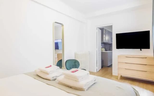 Superb Apartment With Patio 6p/2bdr - Opera/grands Boulevards - photo 3