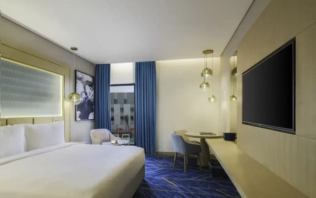 Maani Muscat Hotel & Suites - photo 3