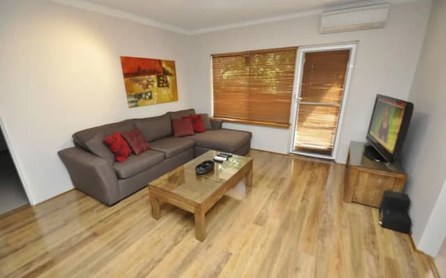 North Ryde Self Contained 1 Bdr 7 Khrt - photo 4