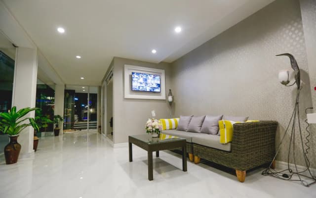Hua Hin White Villa - photo 2