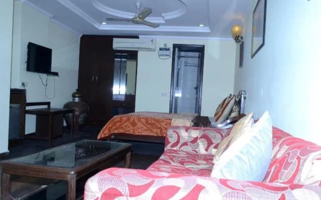 Hotel Hebron - photo 3