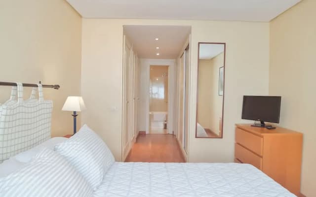DFlat Escultor Madrid 302 Apartments - photo 5