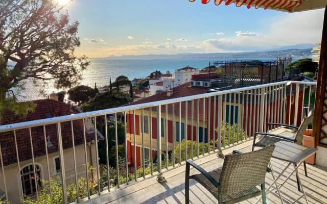 PRESTIGE Mont Boron - Swimming pool, terrace - 2BR - photo 3