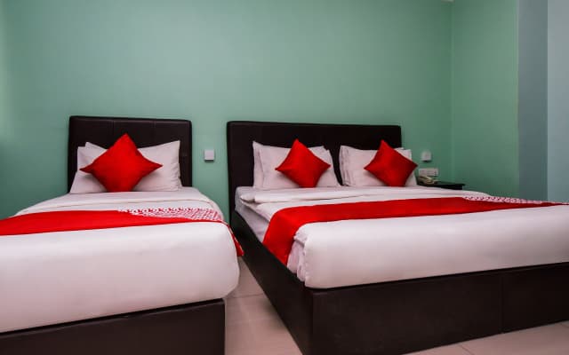 OYO 499 Comfort Hotel Sentul - photo 3