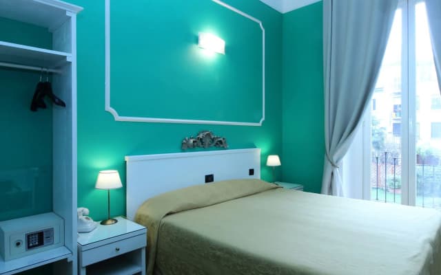 Charly Hotel - photo 4