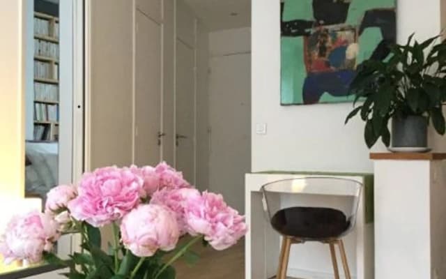 Apartment With one Bedroom in Paris, With Wonderful City View, Furnish - photo 5