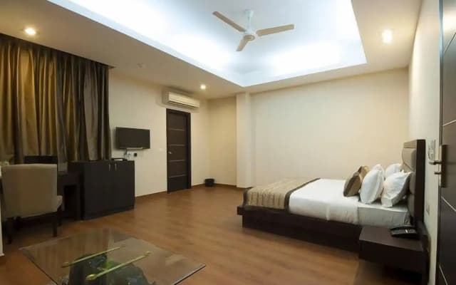 Hotel WTI Airport - photo 5