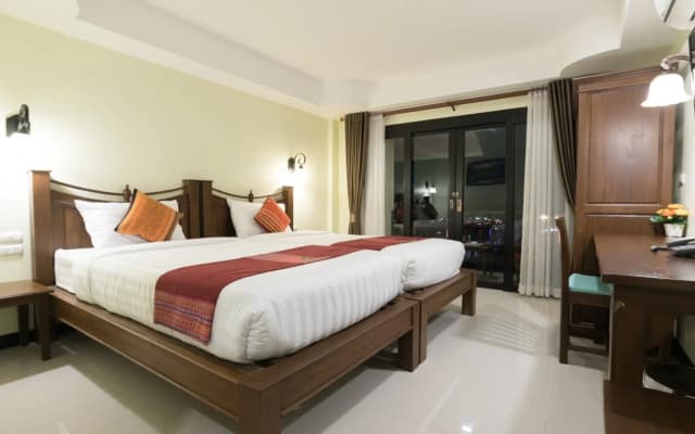 Riverside House Hotel - photo 3