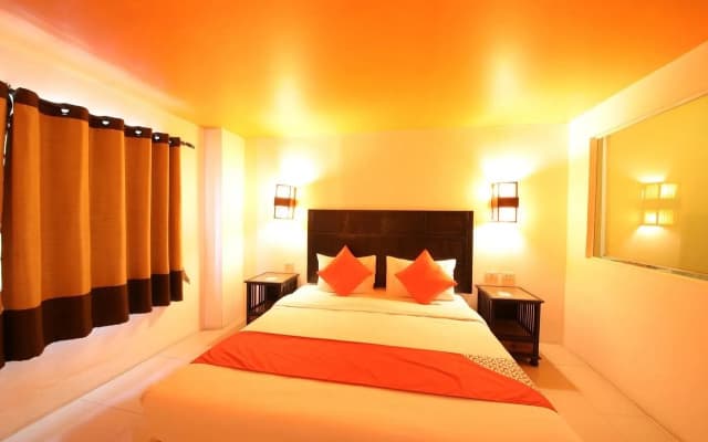 OYO 126 Patong Station House Hotel - photo 4