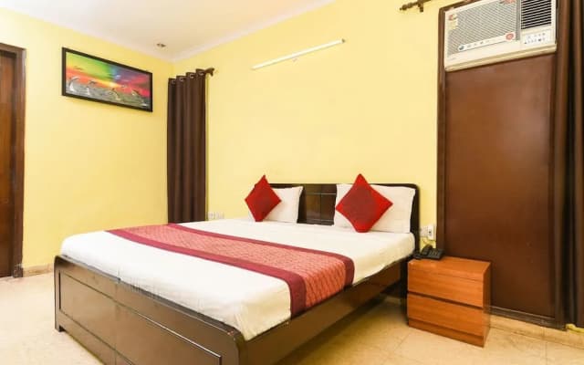 OYO 8534 Paradise Inn DEL728 - photo 4