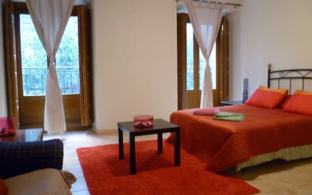 Village Chueca Apartments - photo 5