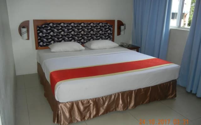 Borneo Hotel - photo 3