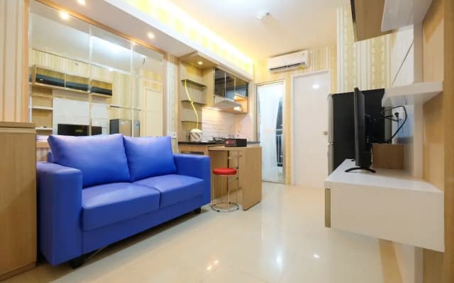 Cozy & Affordable Bassura City Apartment - photo 3