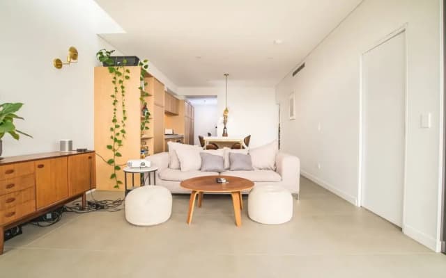 Inner City Penthouse With Private Rooftop - photo 4