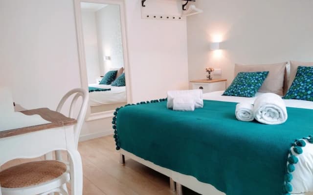 Lisbon Terrace Suites Apartment for Large Groups with Amazing Terrace - photo 5