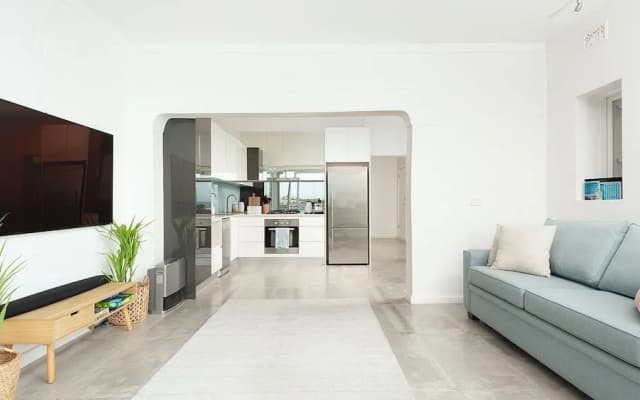 Waterfront Garden Apartment - photo 4