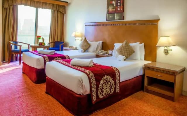 Ramee Guestline Hotel - photo 5