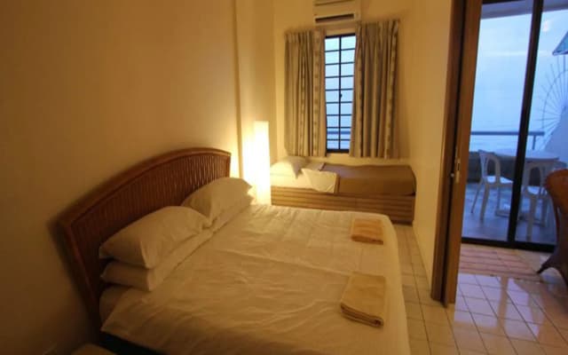 Paradise Lagoon Apartment - photo 5