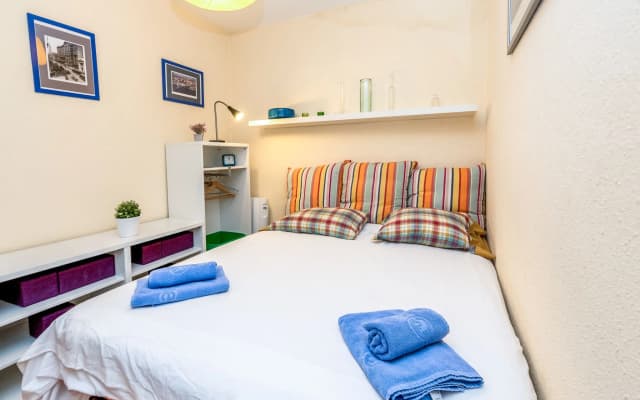 Apartment Camp Nou: Travessera de les Corts - photo 5