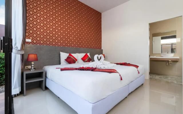 Thames Tara Private Pool Villa Rawai Phuket - photo 3
