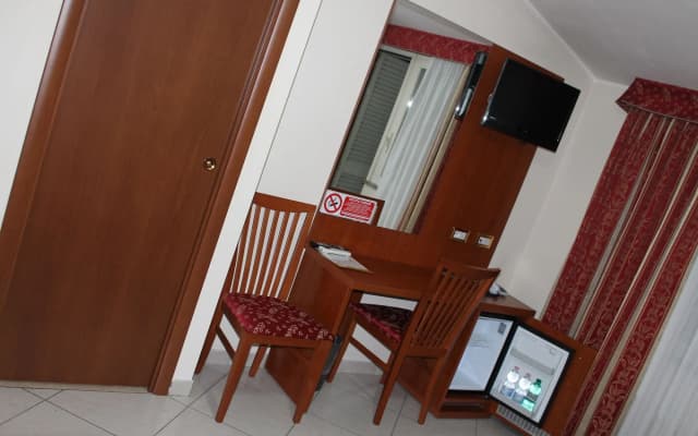Hotel Vitti - photo 5