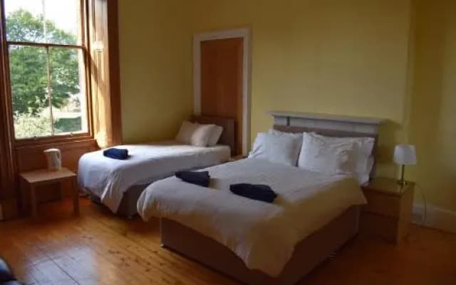 Ardgowan Guest House - photo 4