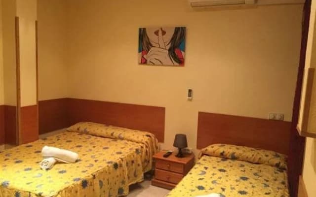 Apartamentos Sleep in Madrid - photo 4