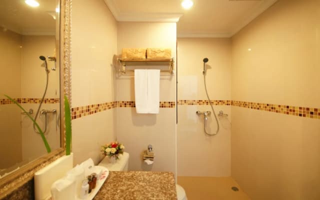 19th Avenue - photo 4