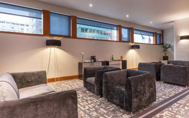 Mercure Lisboa Hotel - photo 2